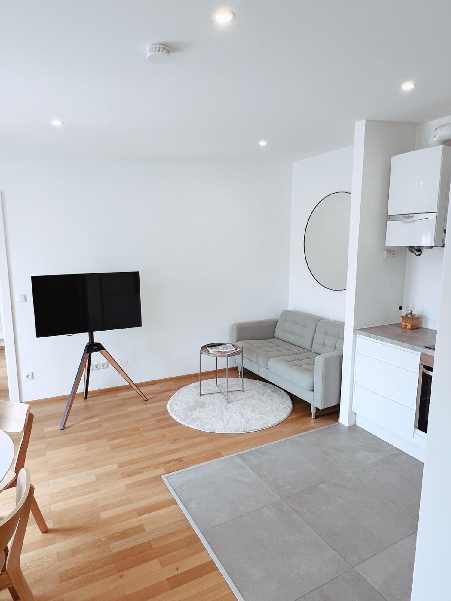 Brunnenmarkt Balcony Apartment Виена Екстериор снимка